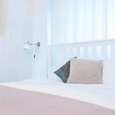 Old Town Apartment *